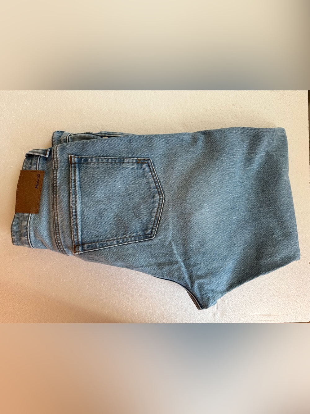 Madewell Relaxed Taper Men's Light Blue Straight-Leg Jeans 32 x 34